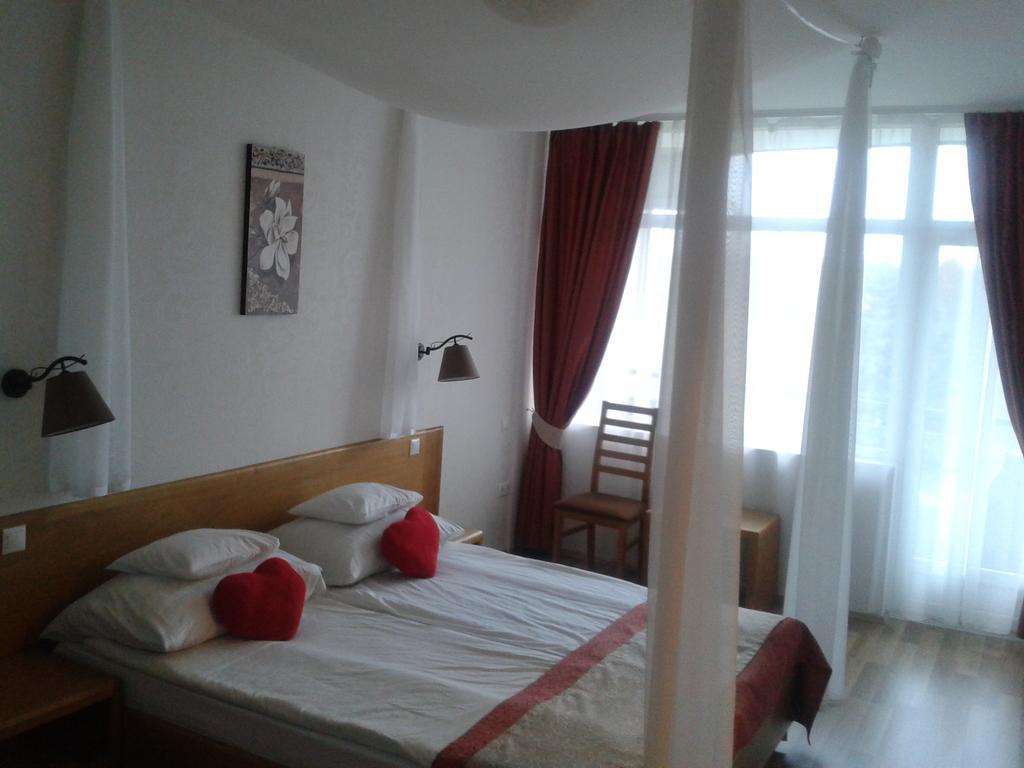 Hotel Claudius Szombathely Exterior photo